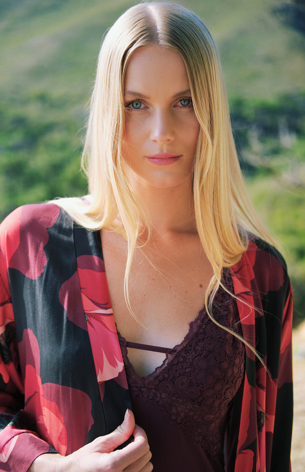 NUISETTES ET DESHABILLES