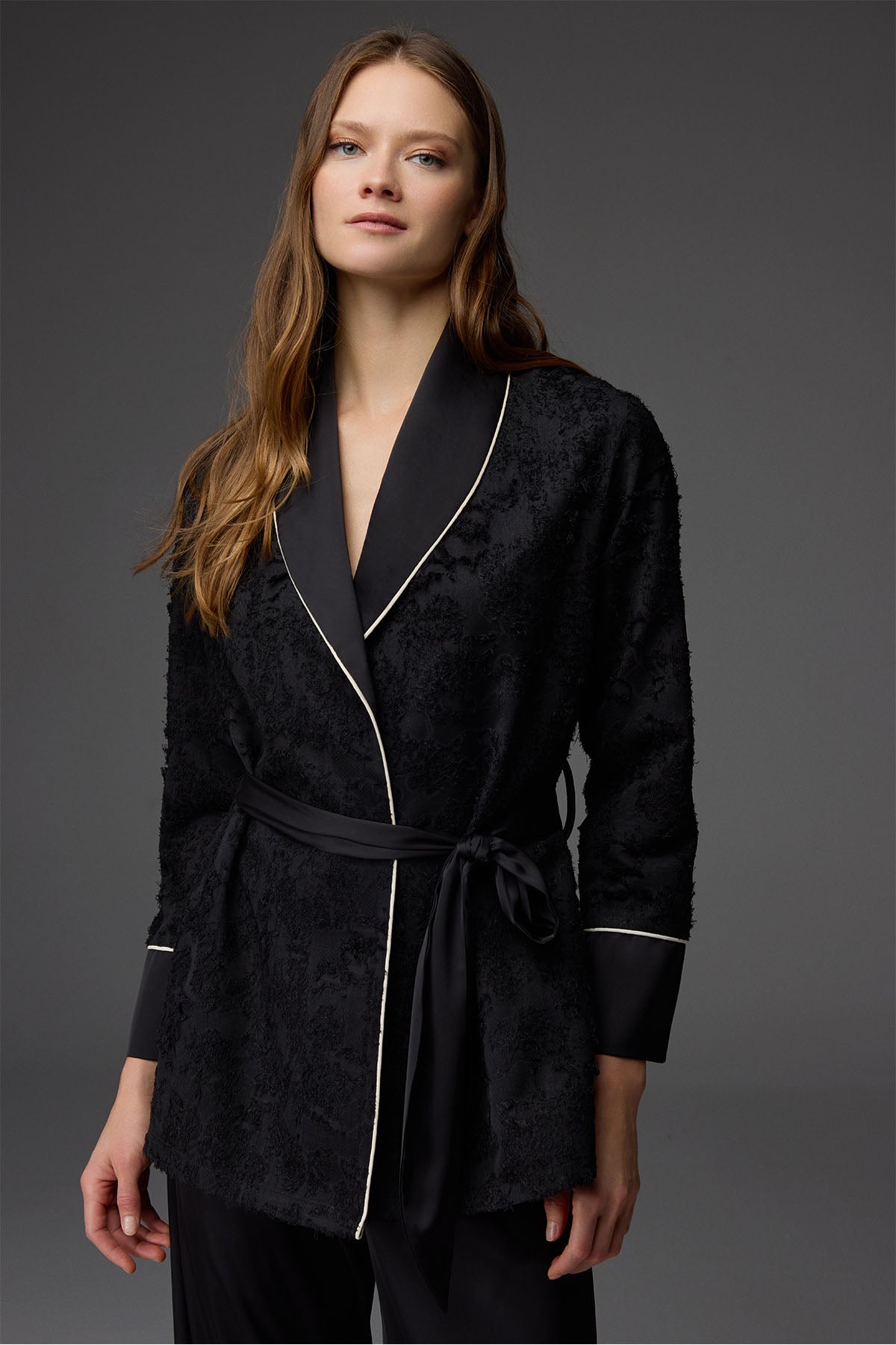 Essence Noire d’Ambre - Ensemble 2 Pcs - Élégance sculptée et raffinement ambré