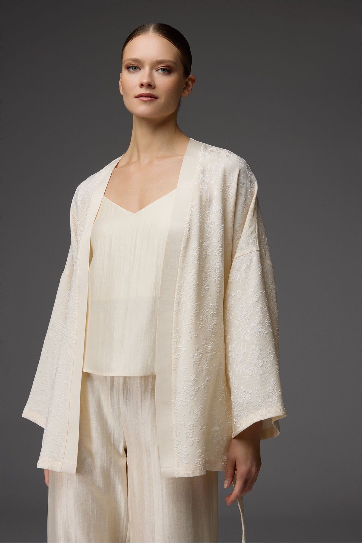 Voile d’Ambre Blanc - Ensemble 3 Pcs -Pureté enveloppante et élégance intemporelle