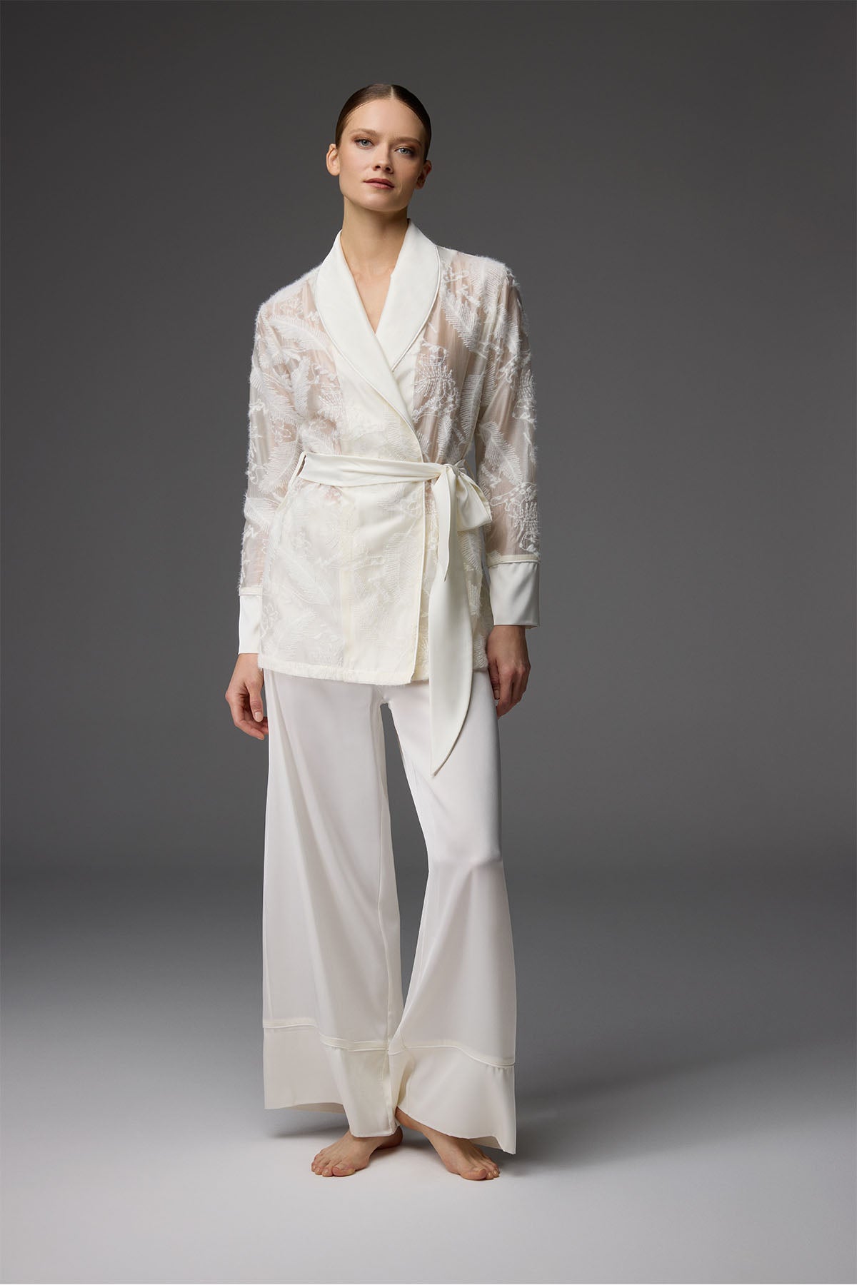 Essence Blanche de Mariée - Ensemble 6 Pcs - Luxe discret et romantisme éternel.