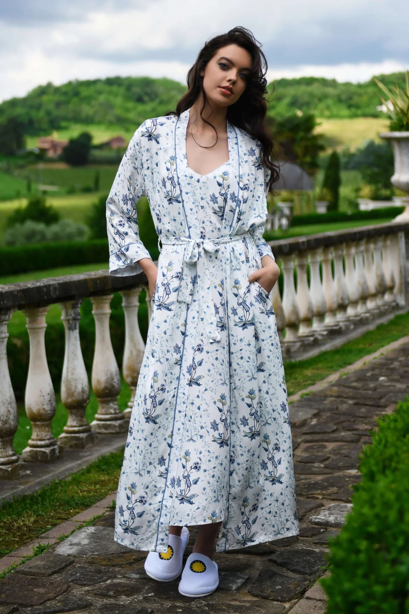 Matin d’Azur - Robe de chambre longue Fiori - Amplement gracieuse et luxueusement douce
