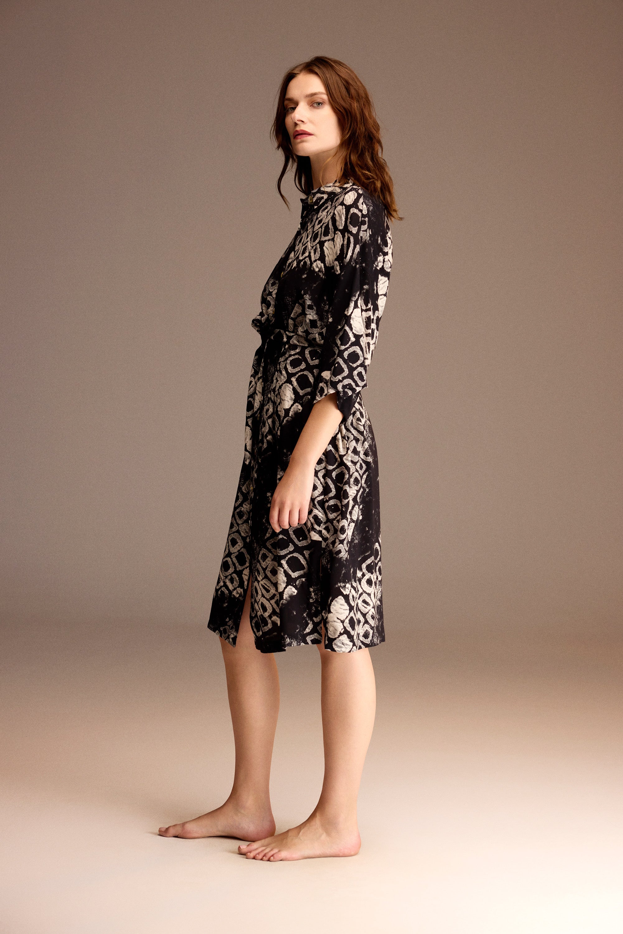 Jasmin Noir - Robe courte - Féminité Magnétique et chic naturel