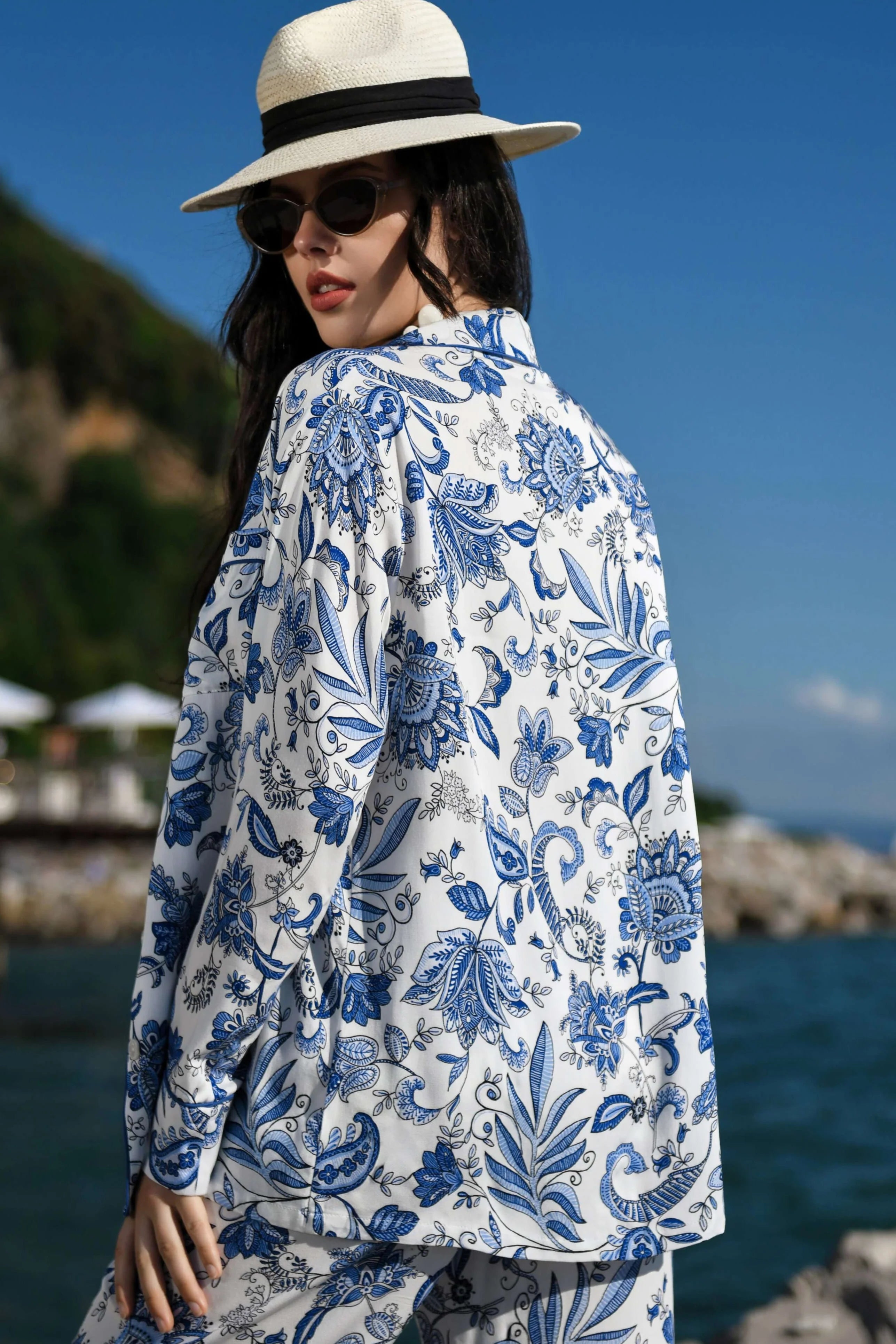 Bleu de Minuit - Pyjama Poesia 2 Pcs - Méditerranéennement inspiré et visuellement envoûtant