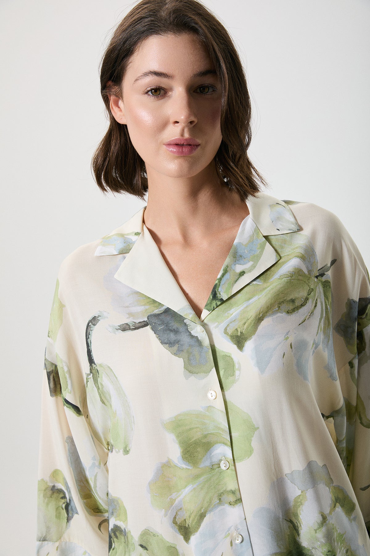 Harmonie Silencieuse - Ensemble 2 Pcs - Douceur contemplative et sérénité florale