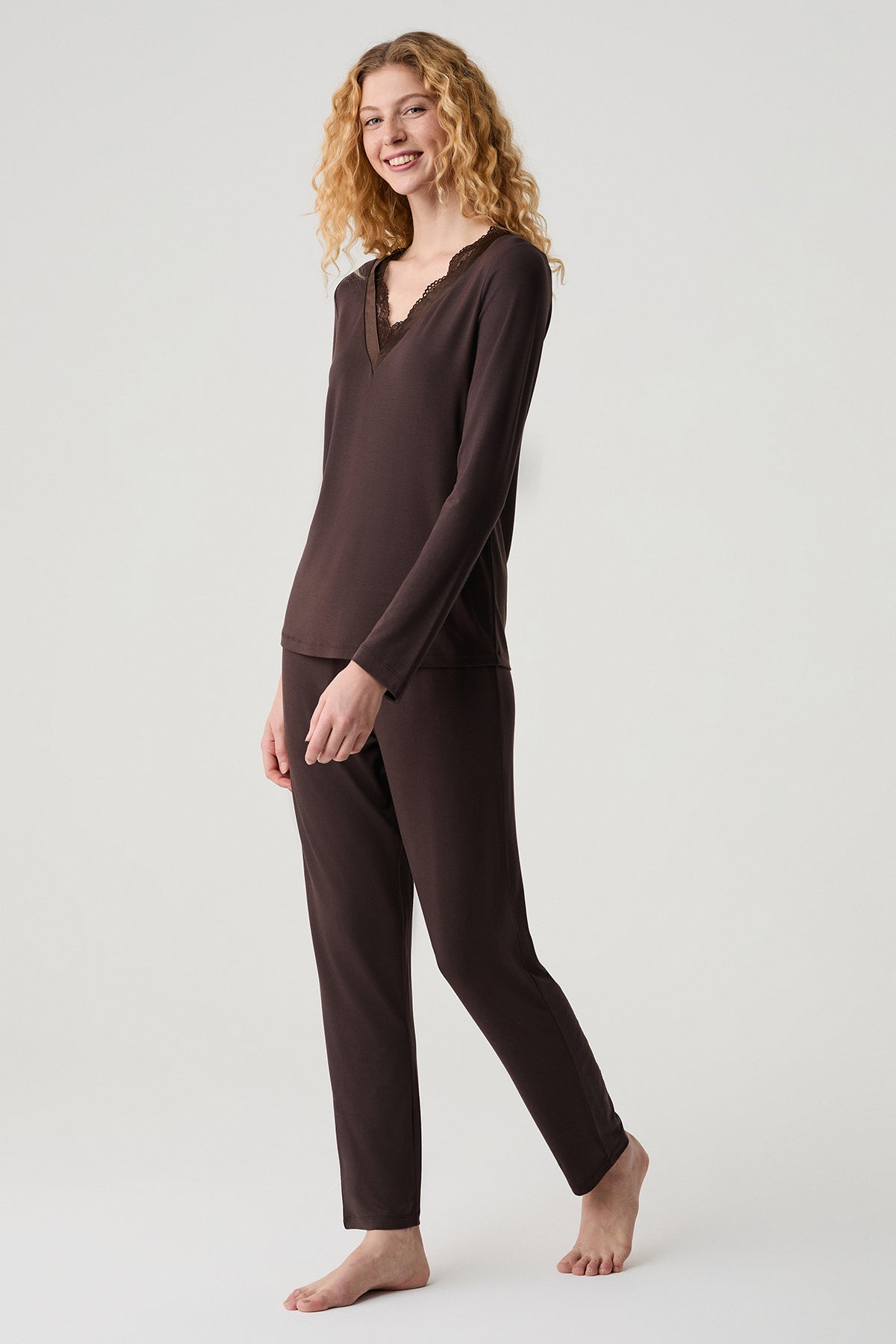 Le Salon de Minuit - Pyjama 2 Pcs - Intimité profonde et élégance essentielle