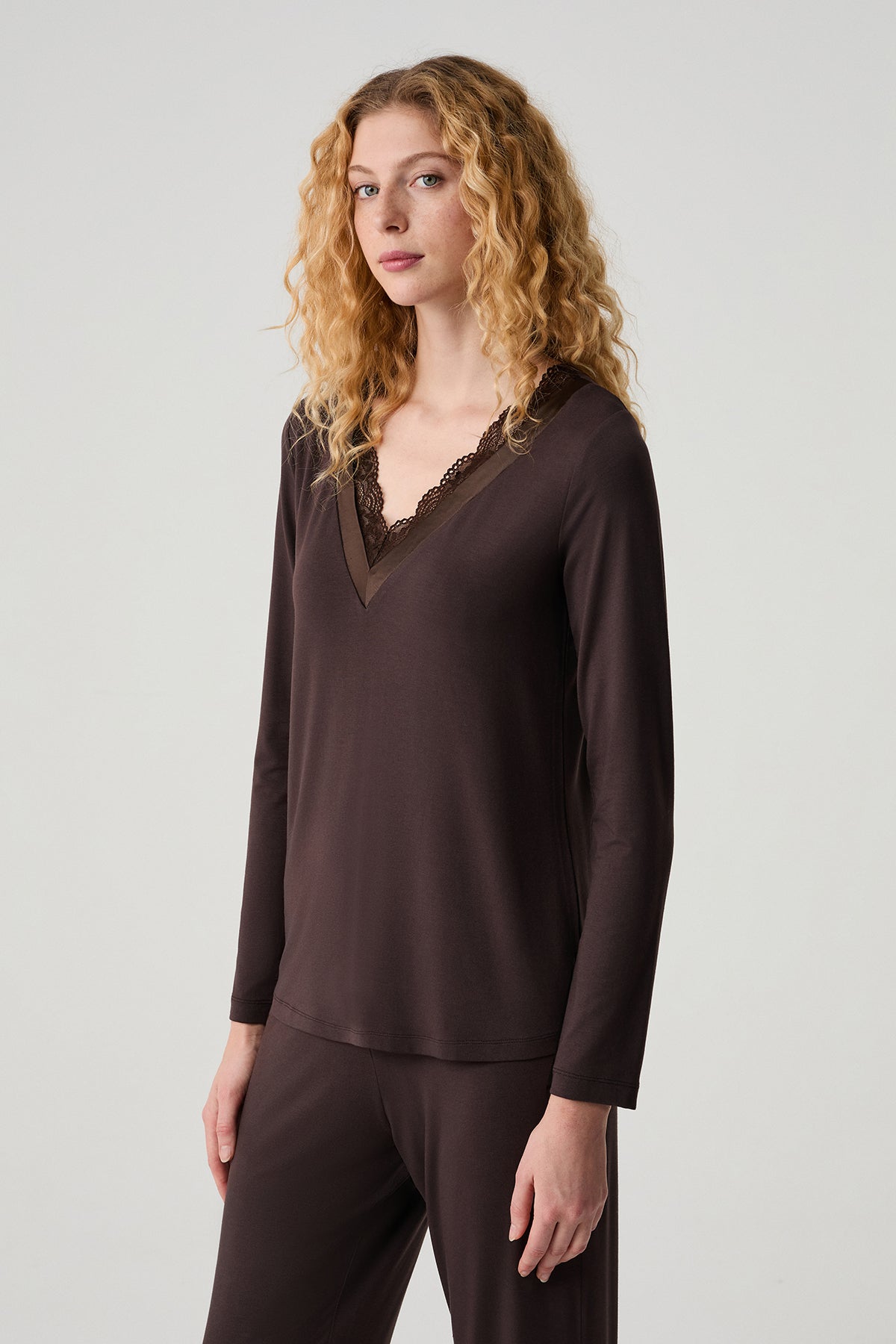 Le Salon de Minuit - Pyjama 2 Pcs - Intimité profonde et élégance essentielle
