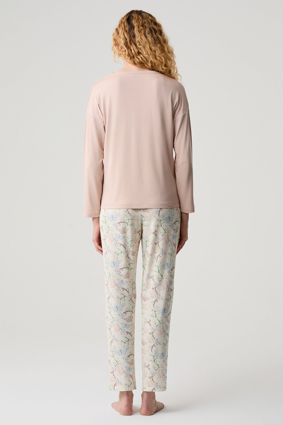 La Loggia de Nacre - Pyjama 2 Pcs - Lumière poudrée et poésie délicate