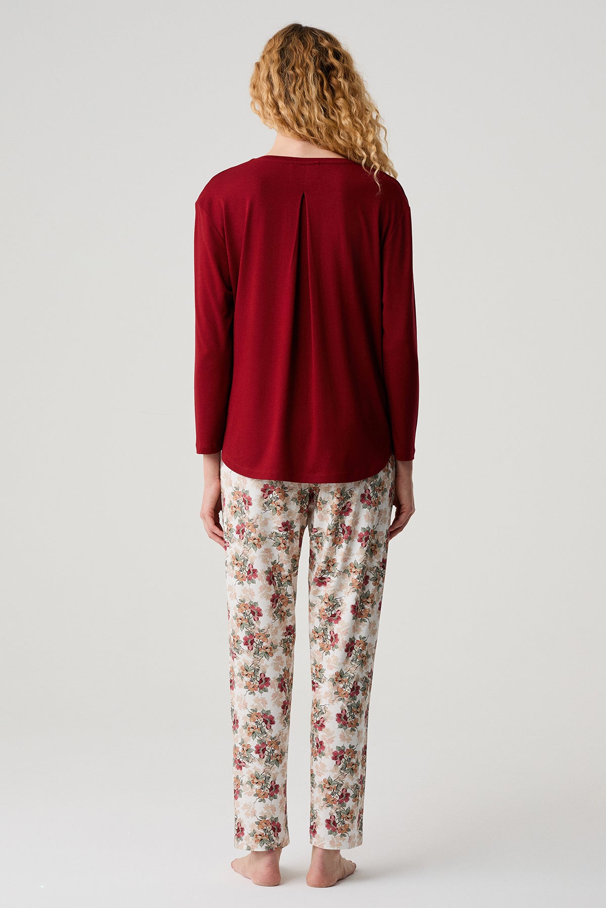 La Roseraie d’Hiver - Ensemble 2 Pcs - Romantisme floral et élégance délicate