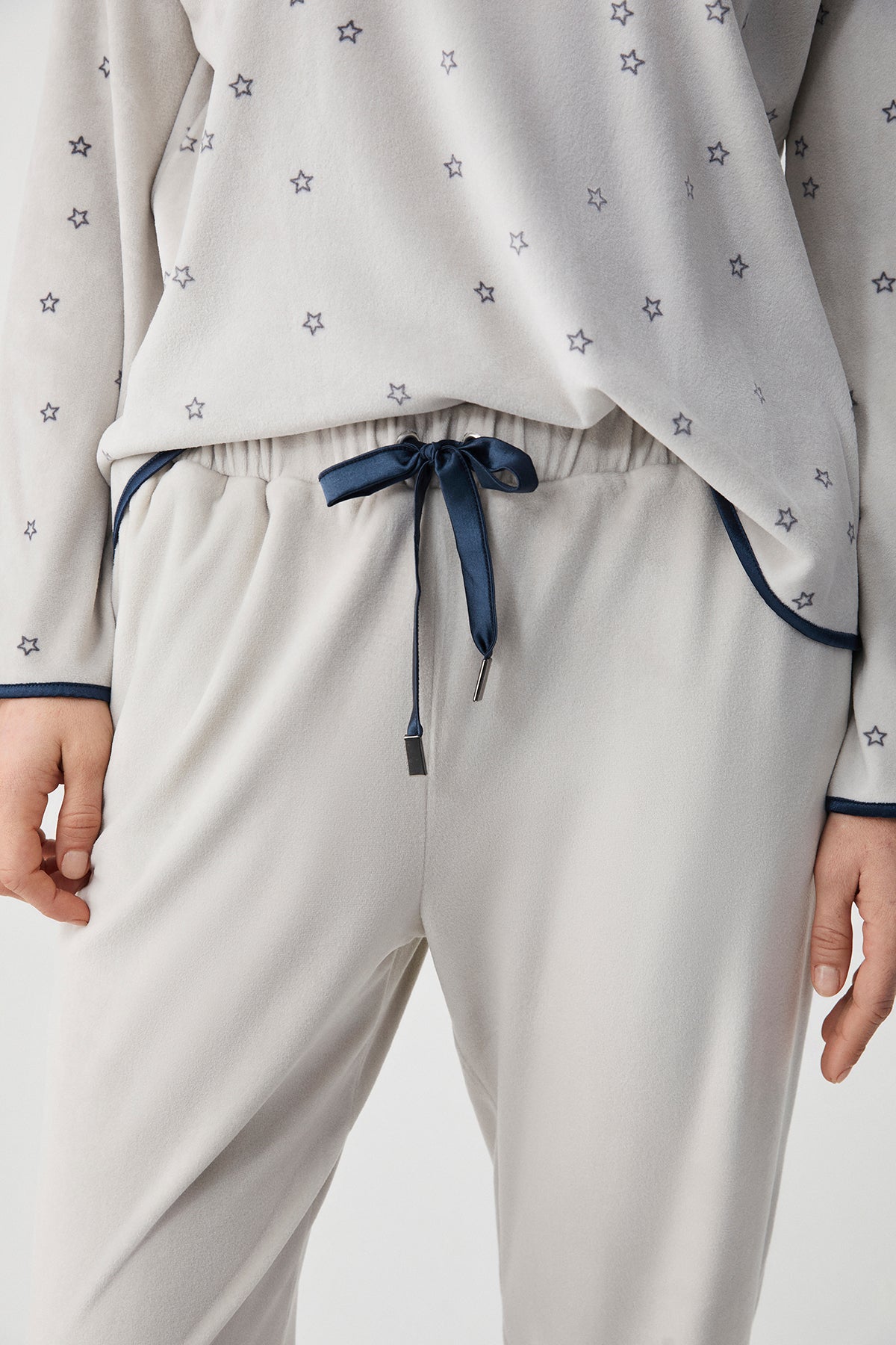L’Étoile d’Anémone - Ensmeble 2 Pcs - Douceur astrale et confort élégant