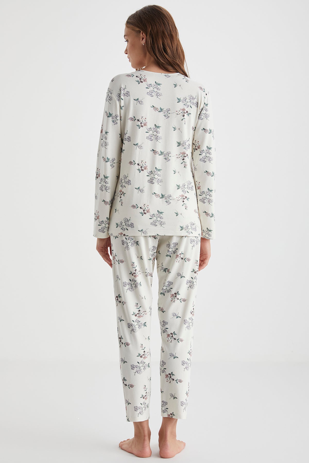 Douce Nuit – Pyjama boutonné - Délicatesse enveloppante et confort raffiné
