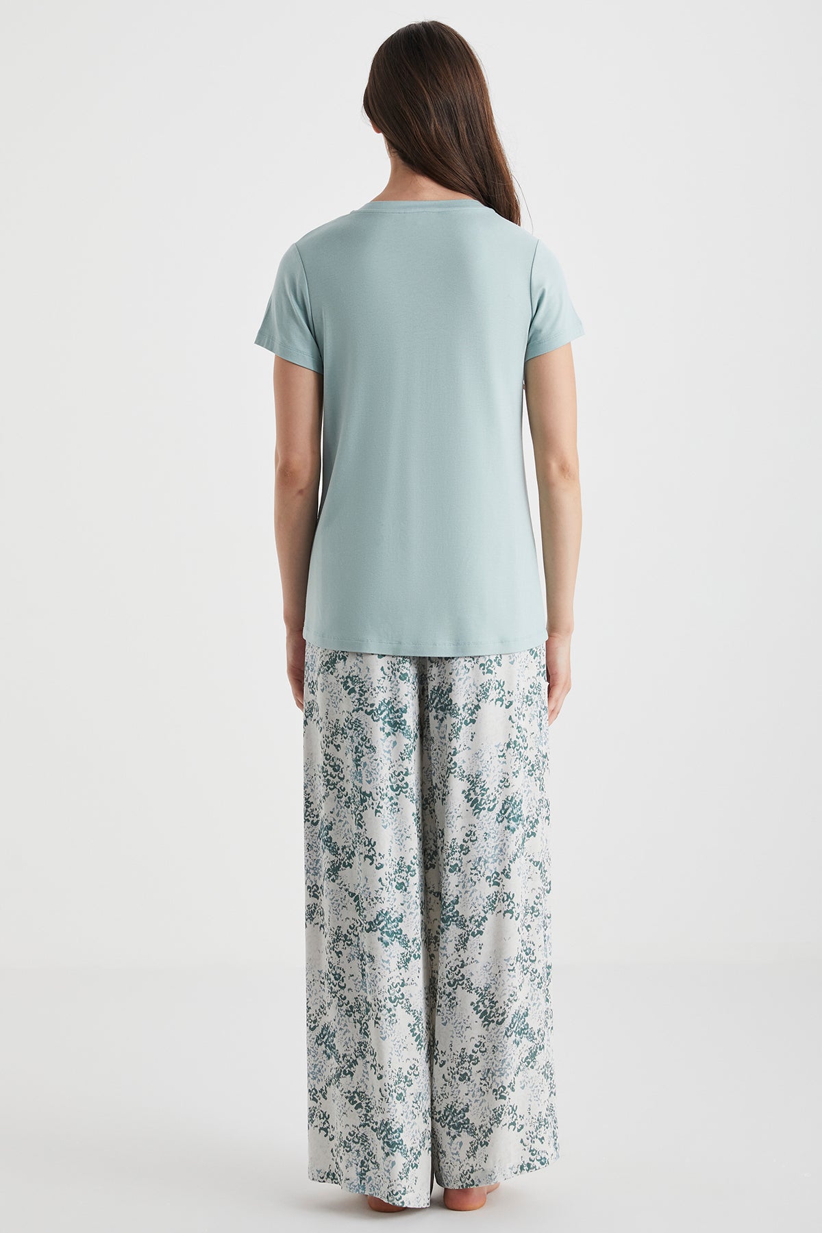Douceur Florale - Ensemble 3 Pcs- Élégance douce et féminité paisible