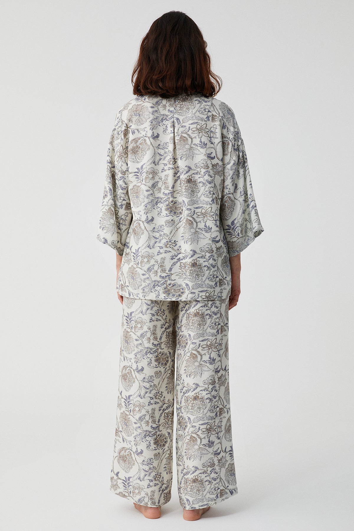 Lueur Magnolia - Pyjama 2 Pcs - Élégance décontractée et harmonie florale