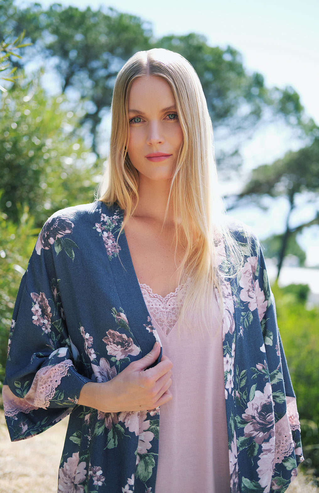 Pivoine Rosée – Ensemble 3 Pcs - Délicatesse florale et raffinement velouté