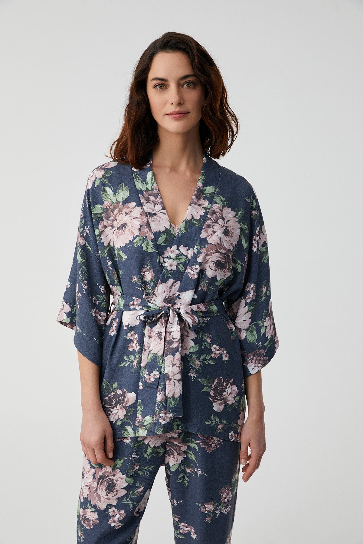 Pivoine Rosée – Ensemble 3 Pcs - Délicatesse florale et raffinement velouté