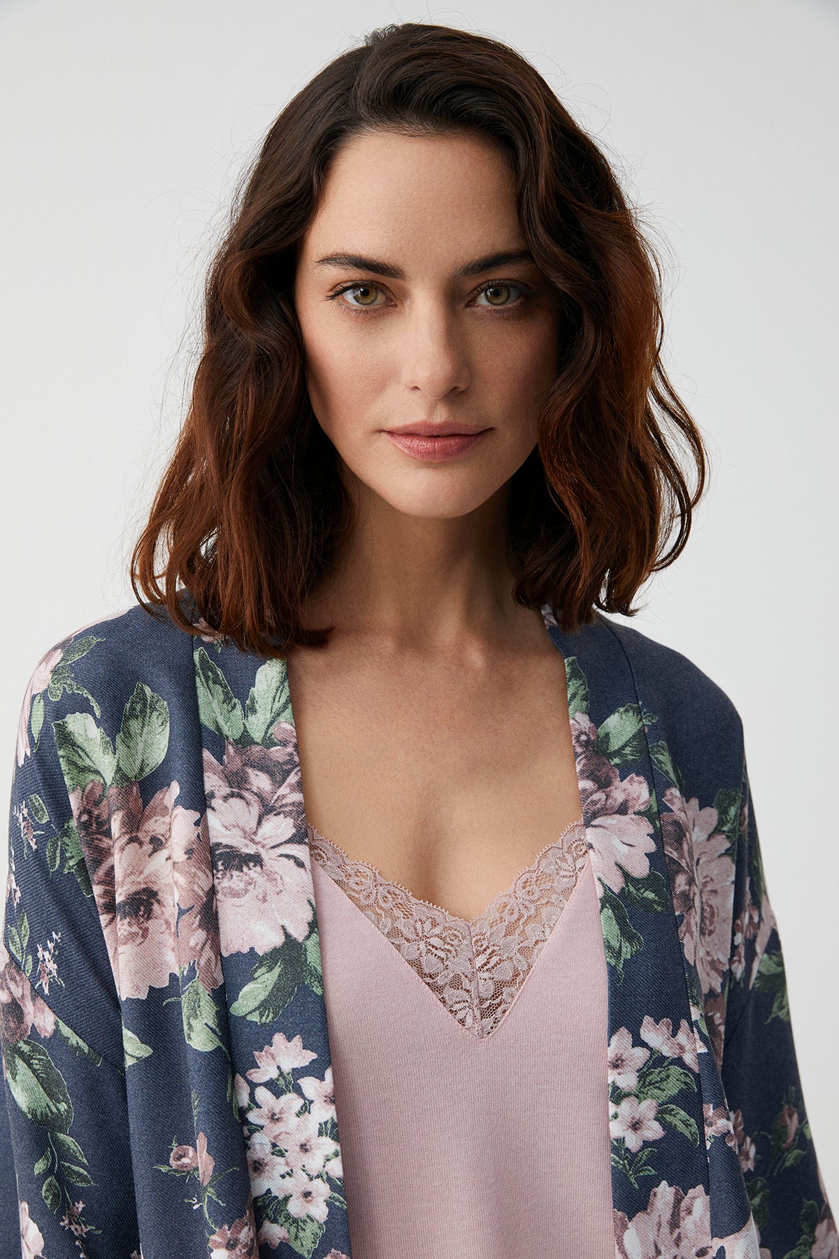 Pivoine Rosée – Ensemble 3 Pcs - Délicatesse florale et raffinement velouté