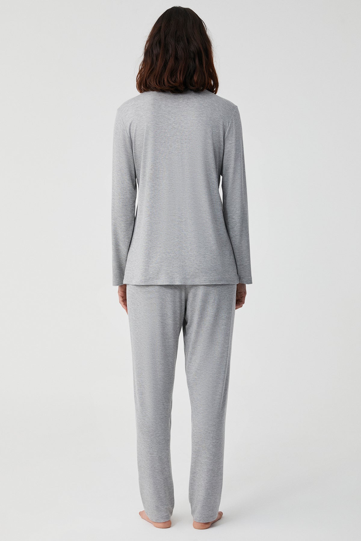 Camélia Argenté - Pyjama boutonné - Élégance décontractée et simplicité raffinée