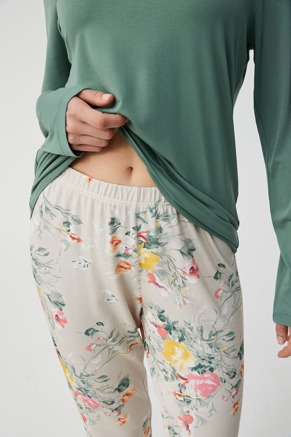 Églantine du Matin- Ensemble 2 Pcs- Fraîcheur tendre et sérénité en fleurs