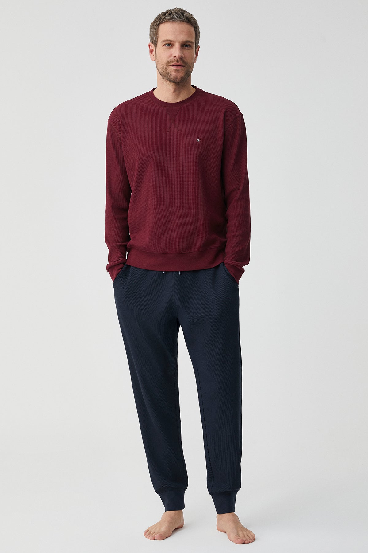 Lueur Grenat - Pyjama 2 Pcs - Élégance sobre et intensité raffinée