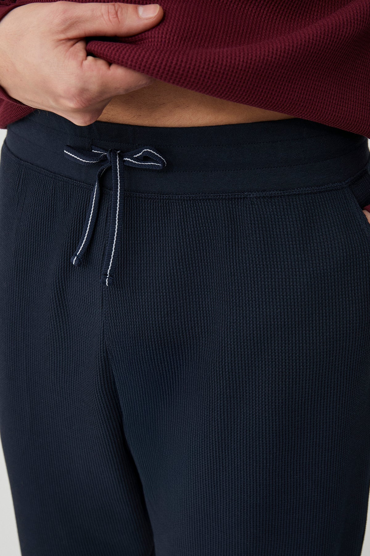 Lueur Grenat - Pyjama 2 Pcs - Élégance sobre et intensité raffinée