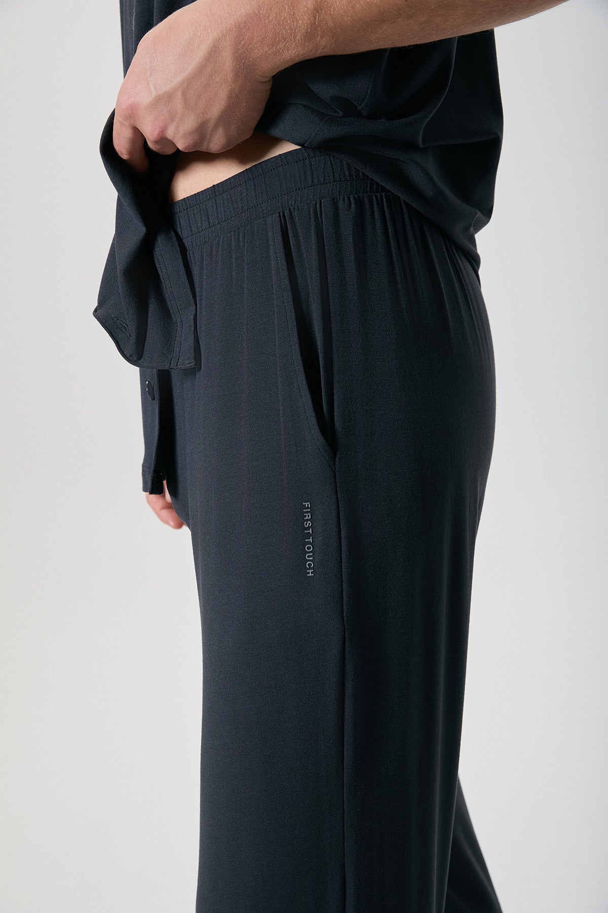 Silence Doux - Pyjama 2 Pcs - Sobriété fluide et élégance intemporelle