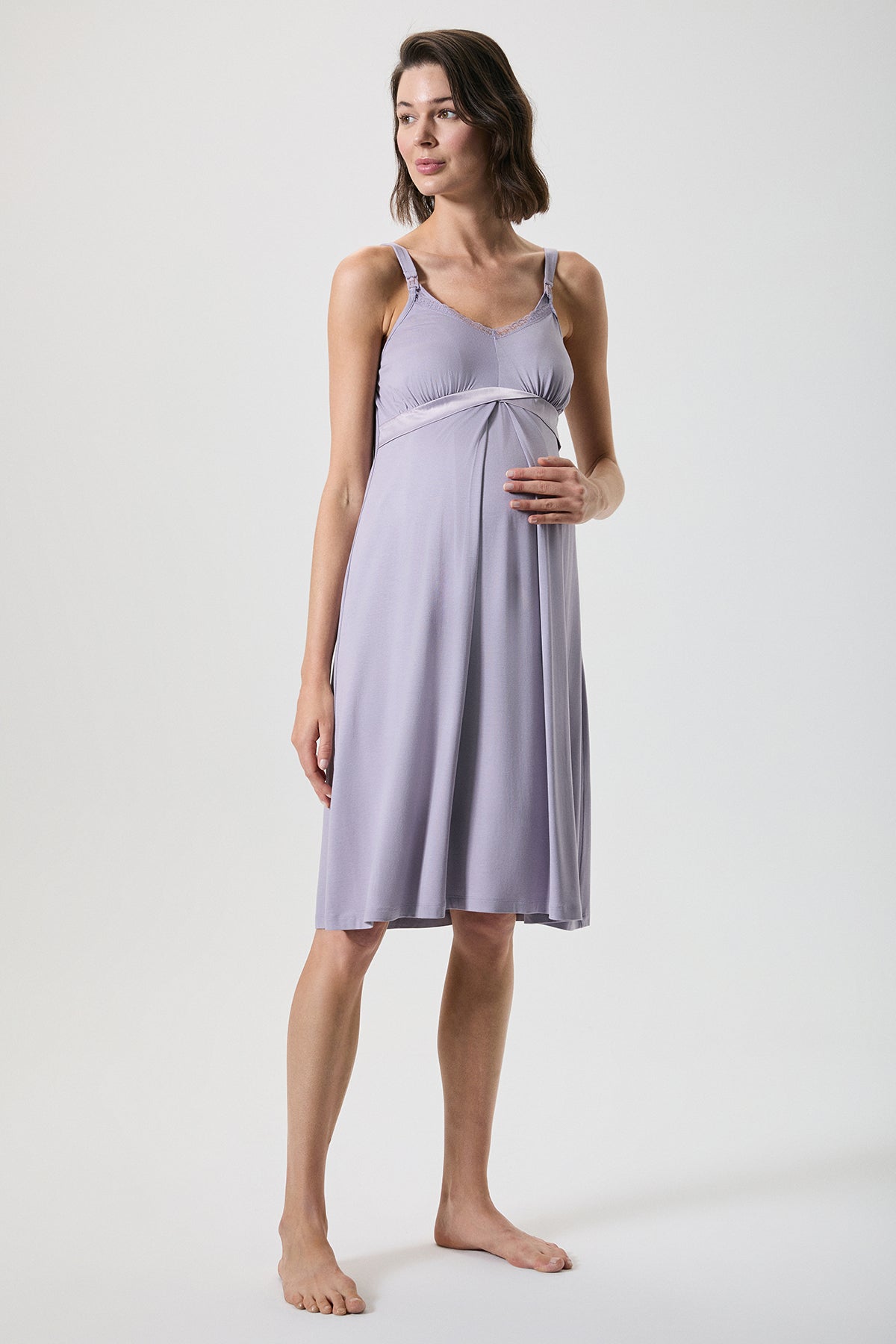 Maternelle Étreinte - Nuisette maternité -Féminité douce et fraîcheur légère