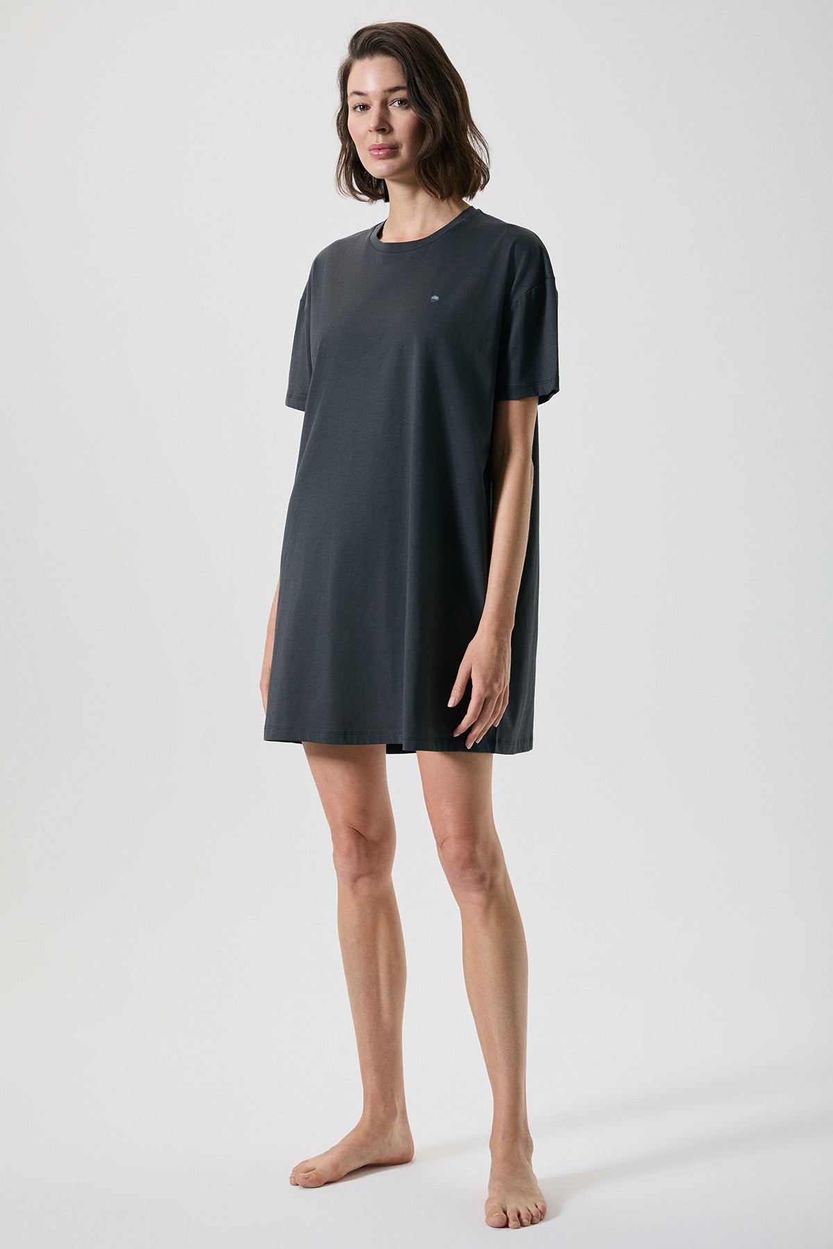 Ombre Douce - Robe courte - Calme profond et confort fluide