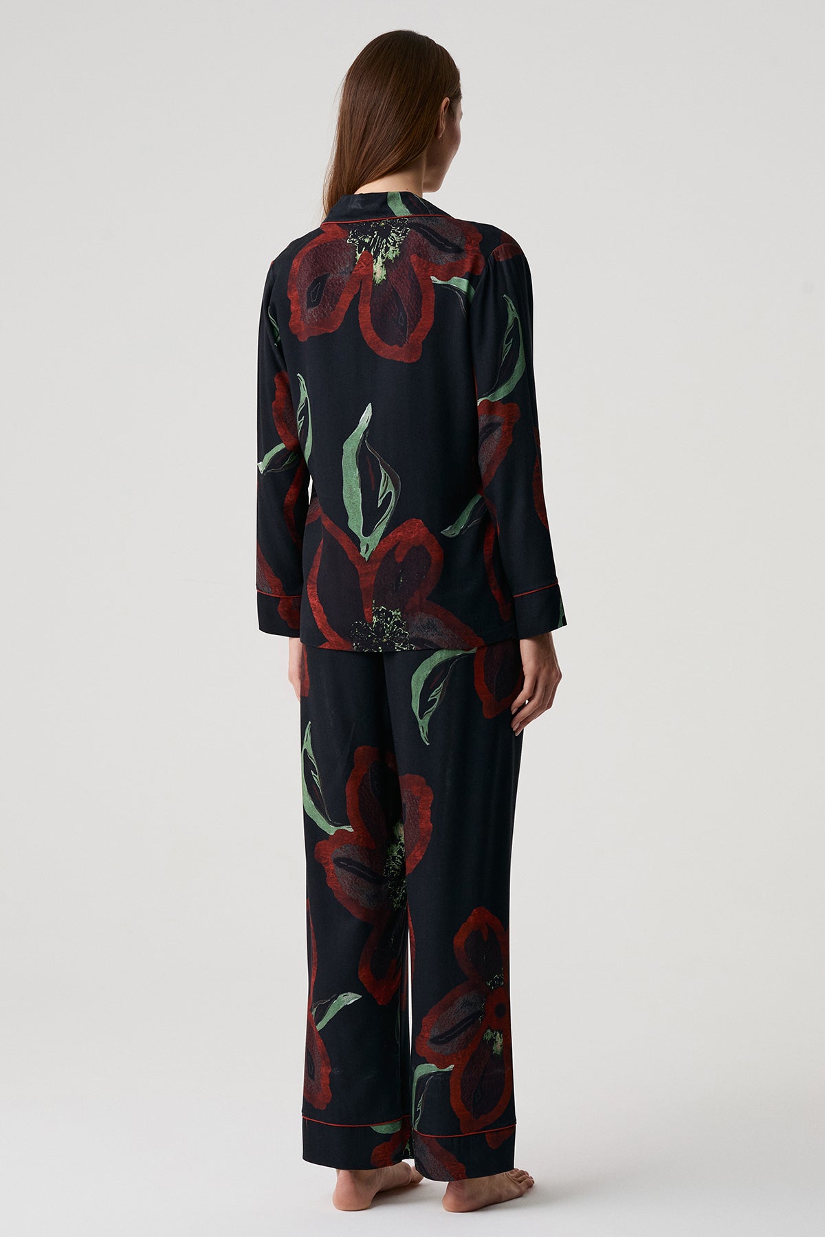 Le Jardin de Minuit - Pyjama 2 Pcs - Romantisme nocturne et féminité sophistiquée