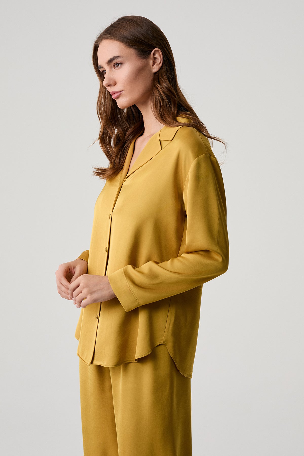 L’Orangerie Dorée - Pyjama 2 Pcs - Fluidité aérienne et éclat précieux