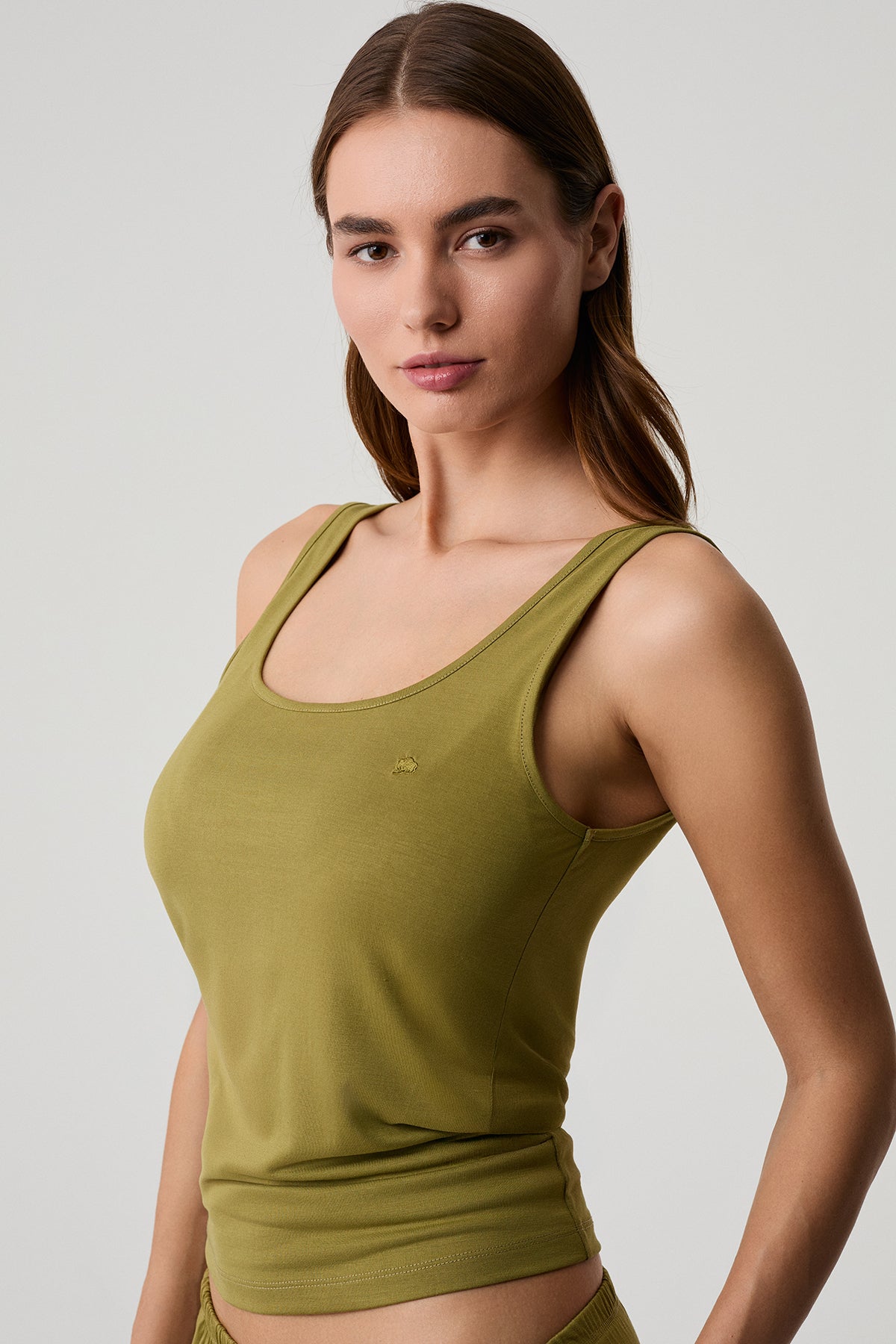 La Véranda d’Olive – Ensemble 3 Pcs – Élégance végétale et fluidité naturelle