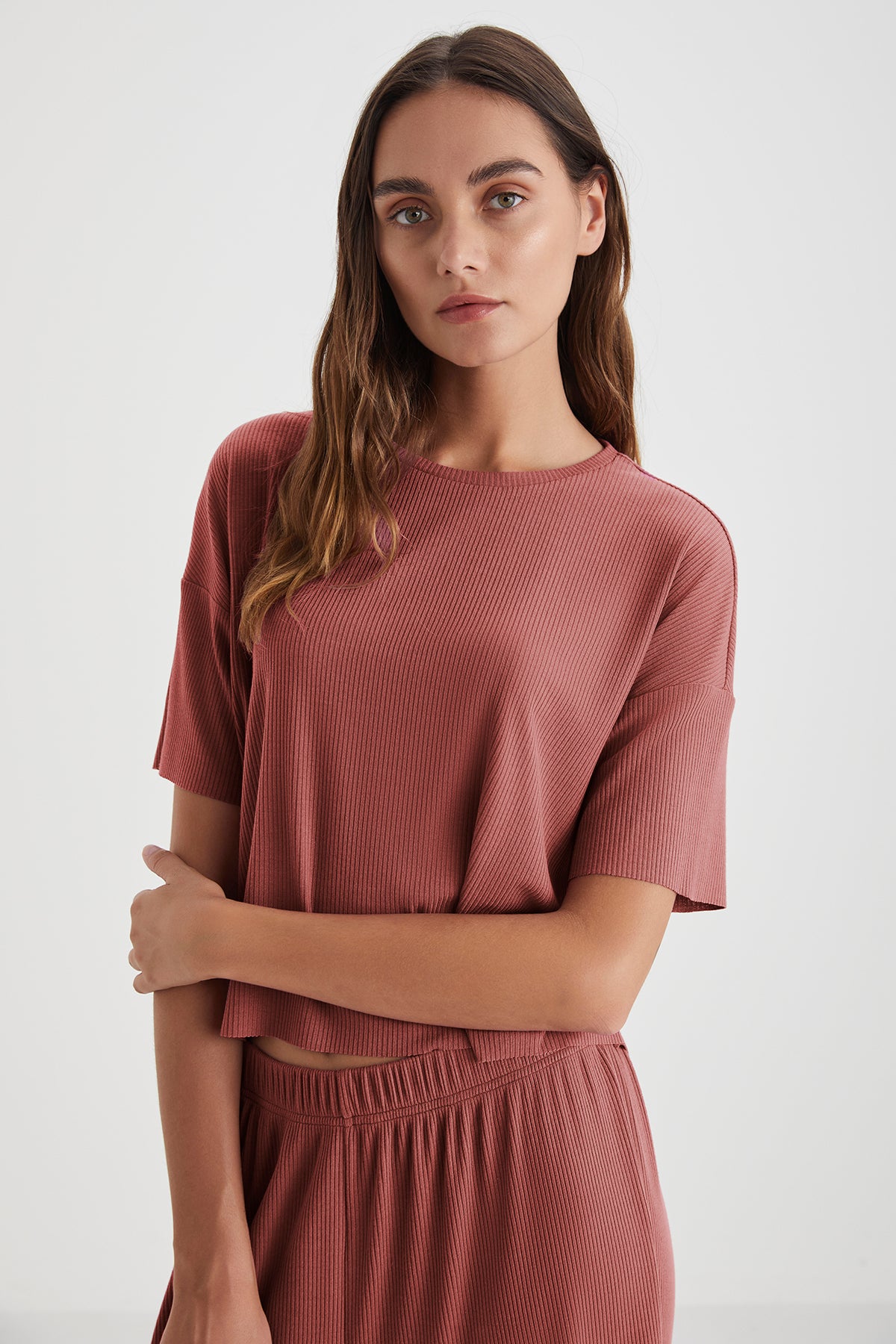 Terracotta Silencieuse - Ensemble 2 PCs - Épure solaire et douceur minérale