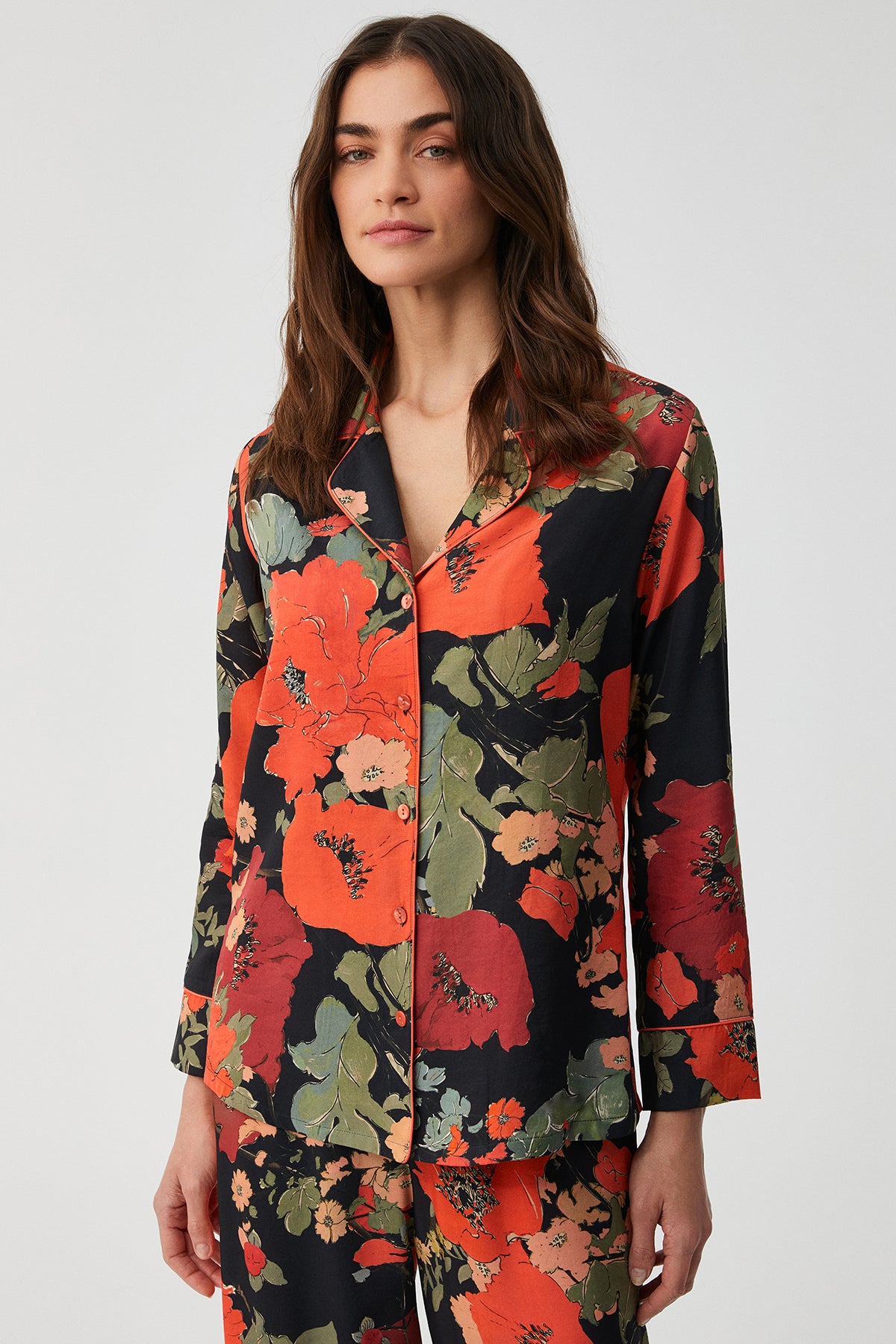 Flamme de Dahlia - Pyjama boutonné - Chic intemporel et éclat flamboyant