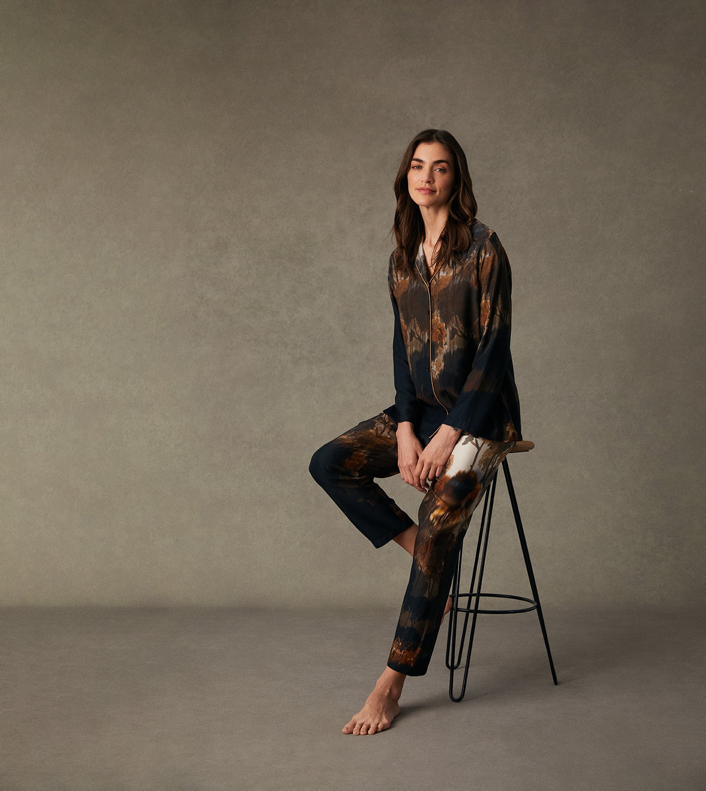 Chrysanthème d’Automne - Pyjama boutonné - Élégance intemporelle et confort raffiné