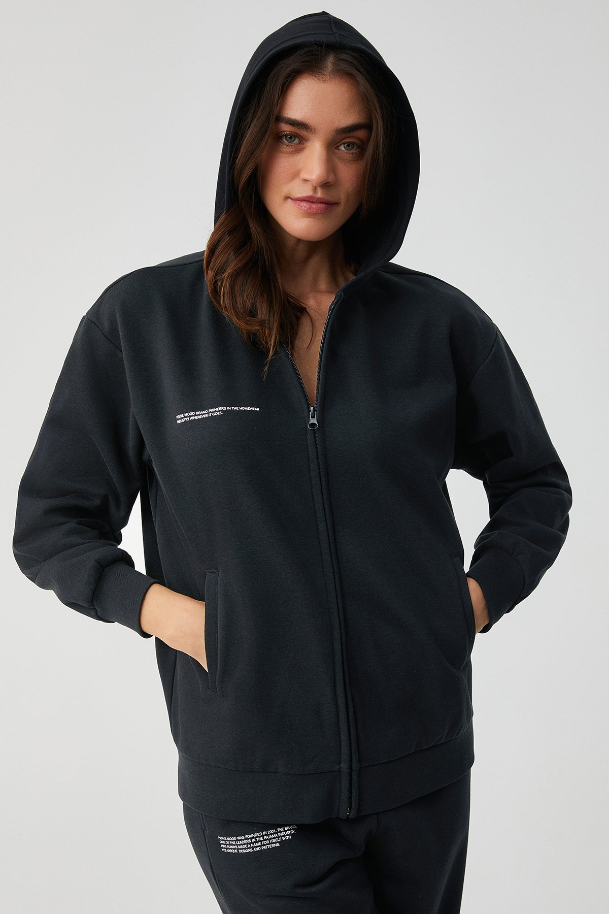 Nuit Dahlia - Survêtement 2Pcs - Élégance mystérieuse et confort enveloppant