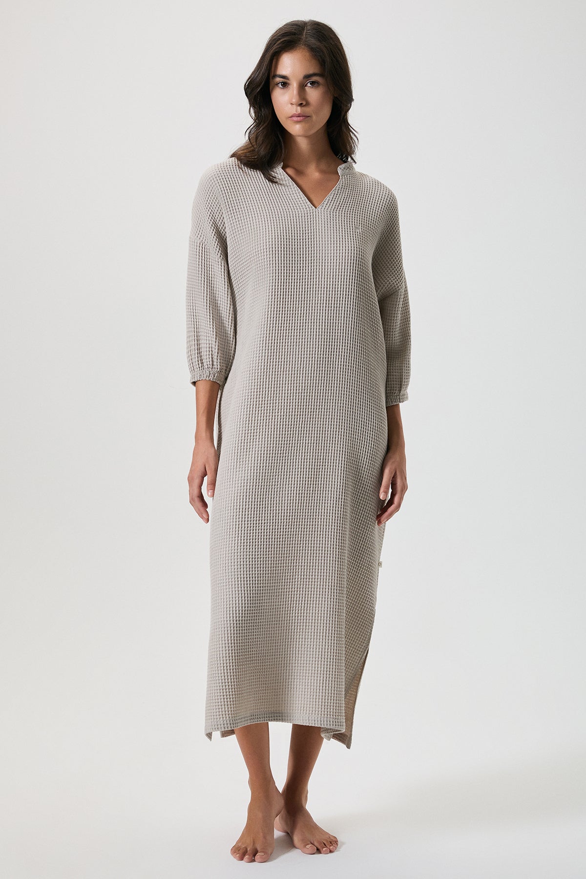 Éclat Serein - Robe longue - Tendresse enveloppante et délicatesse intemporelle