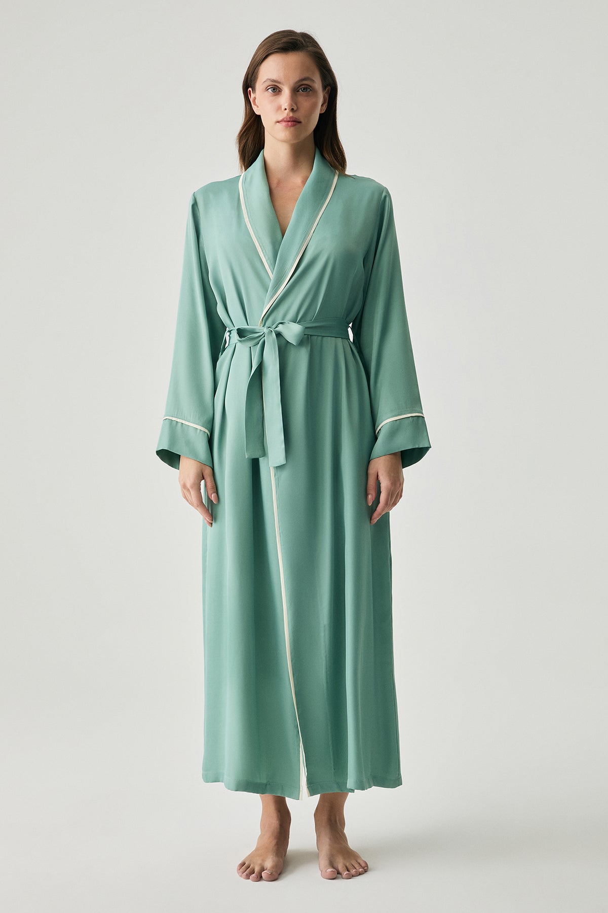 Aube Sérénité - Robe de chambre - Silhouette fluide majestueuse et allure pure raffinée