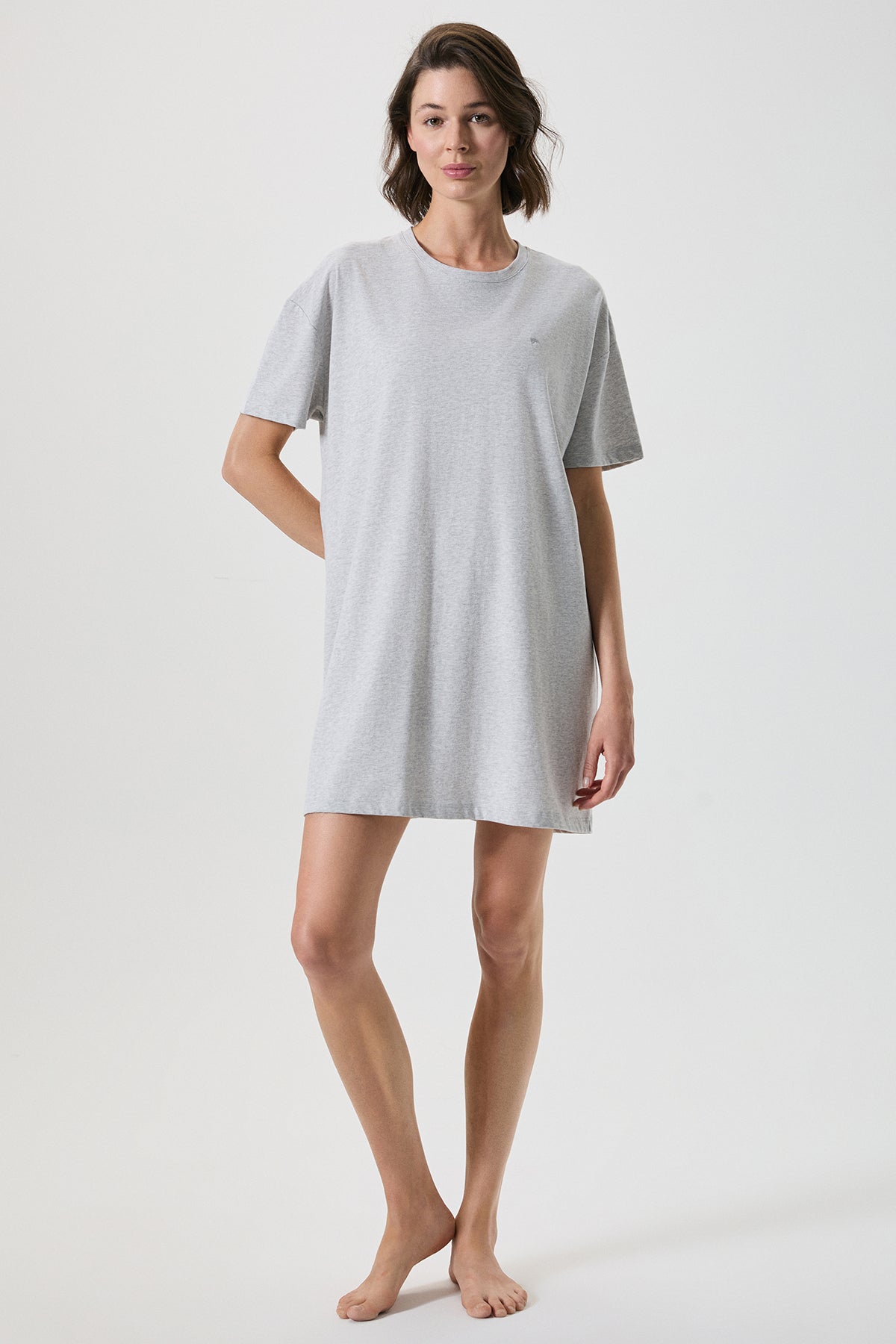 Ombre Douce - Robe courte - Calme profond et confort fluide