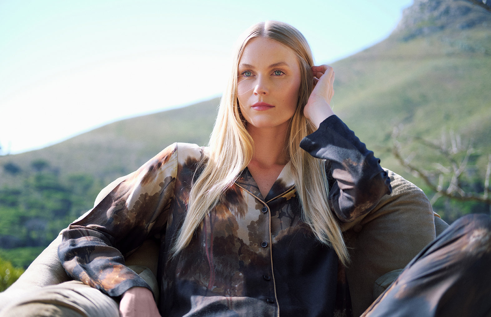 Chrysanthème d’Automne - Pyjama boutonné - Élégance intemporelle et confort raffiné