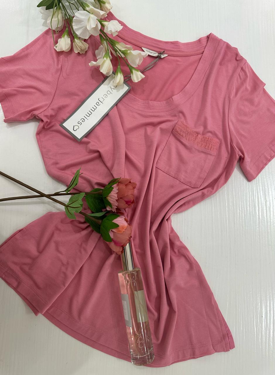 Ensemble pyjama rose et pantalon rayé
