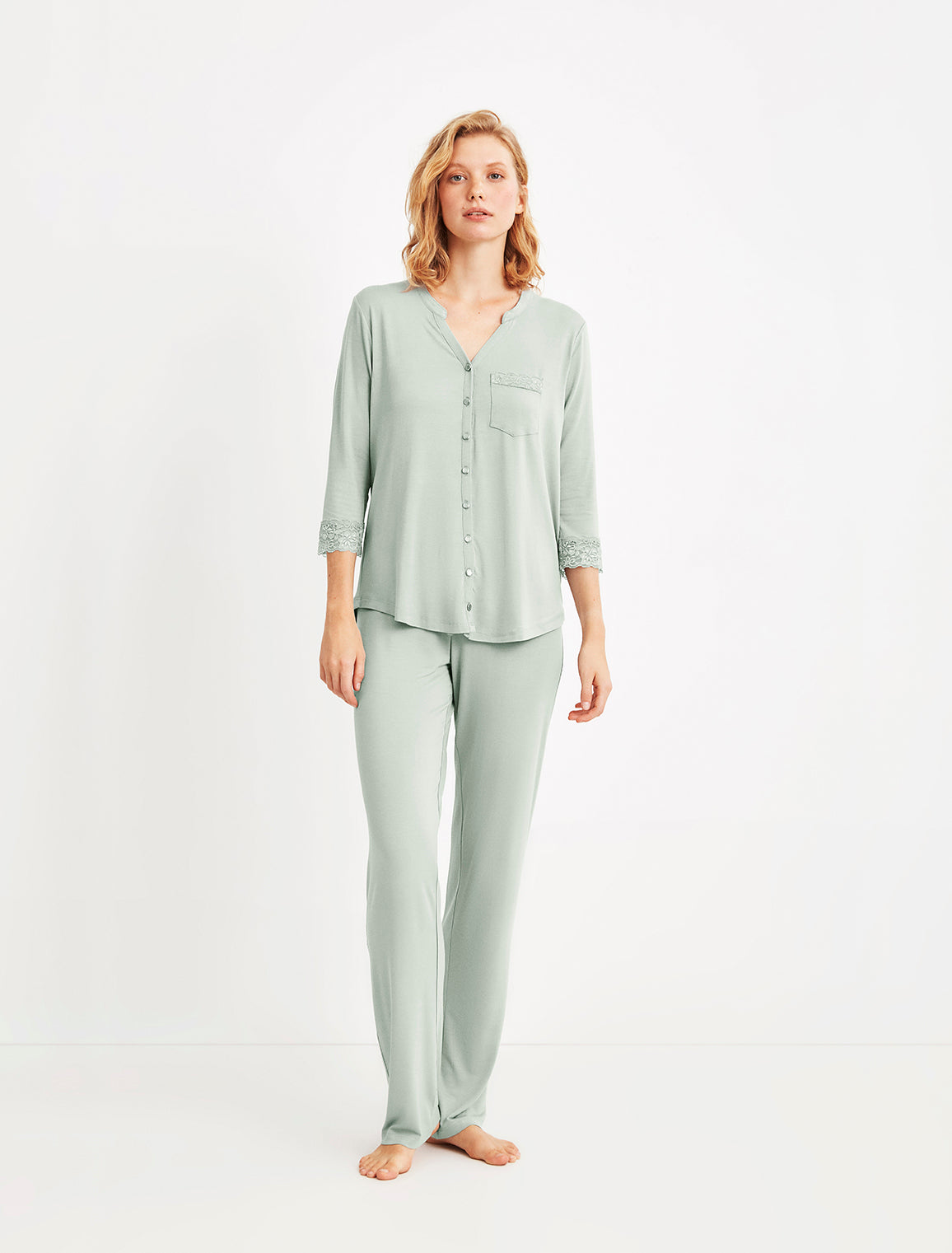 Pyjama à boutons maternité vert NC