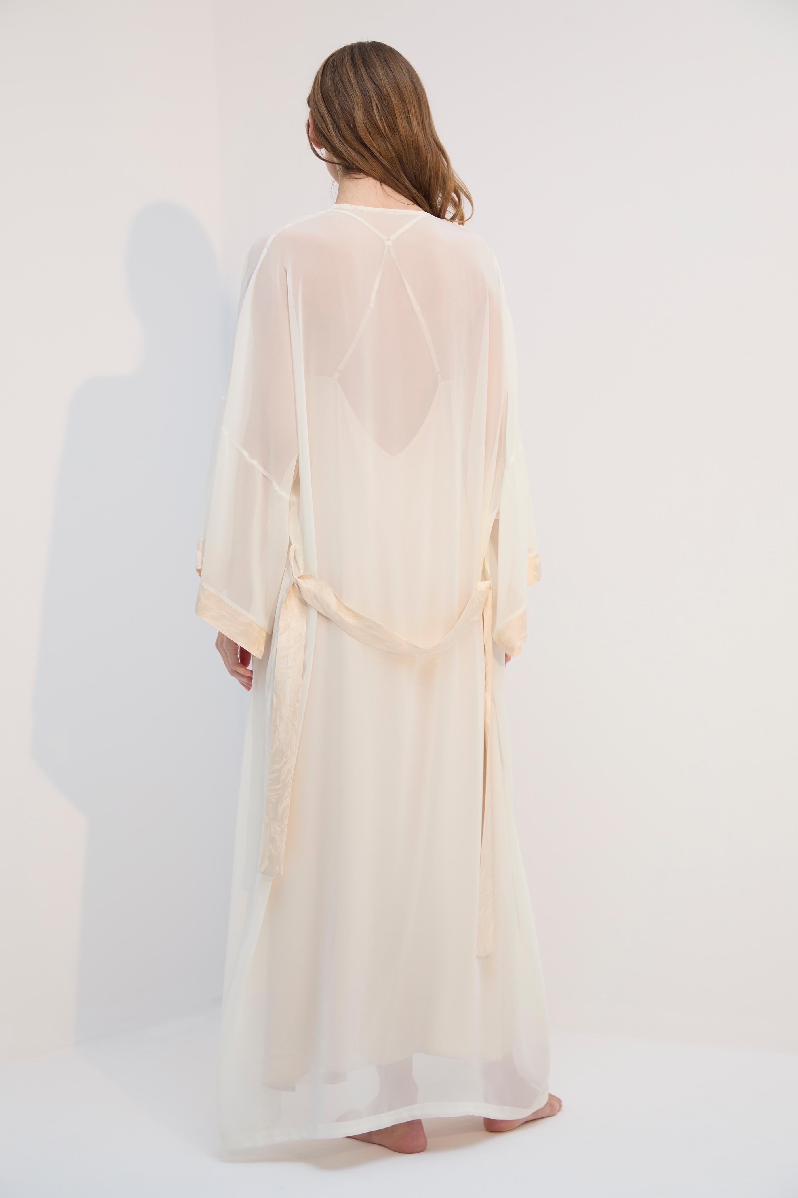 Voile d’Iris - Ensemble 2 Pcs - Poésie élégante et raffinement  nacré
