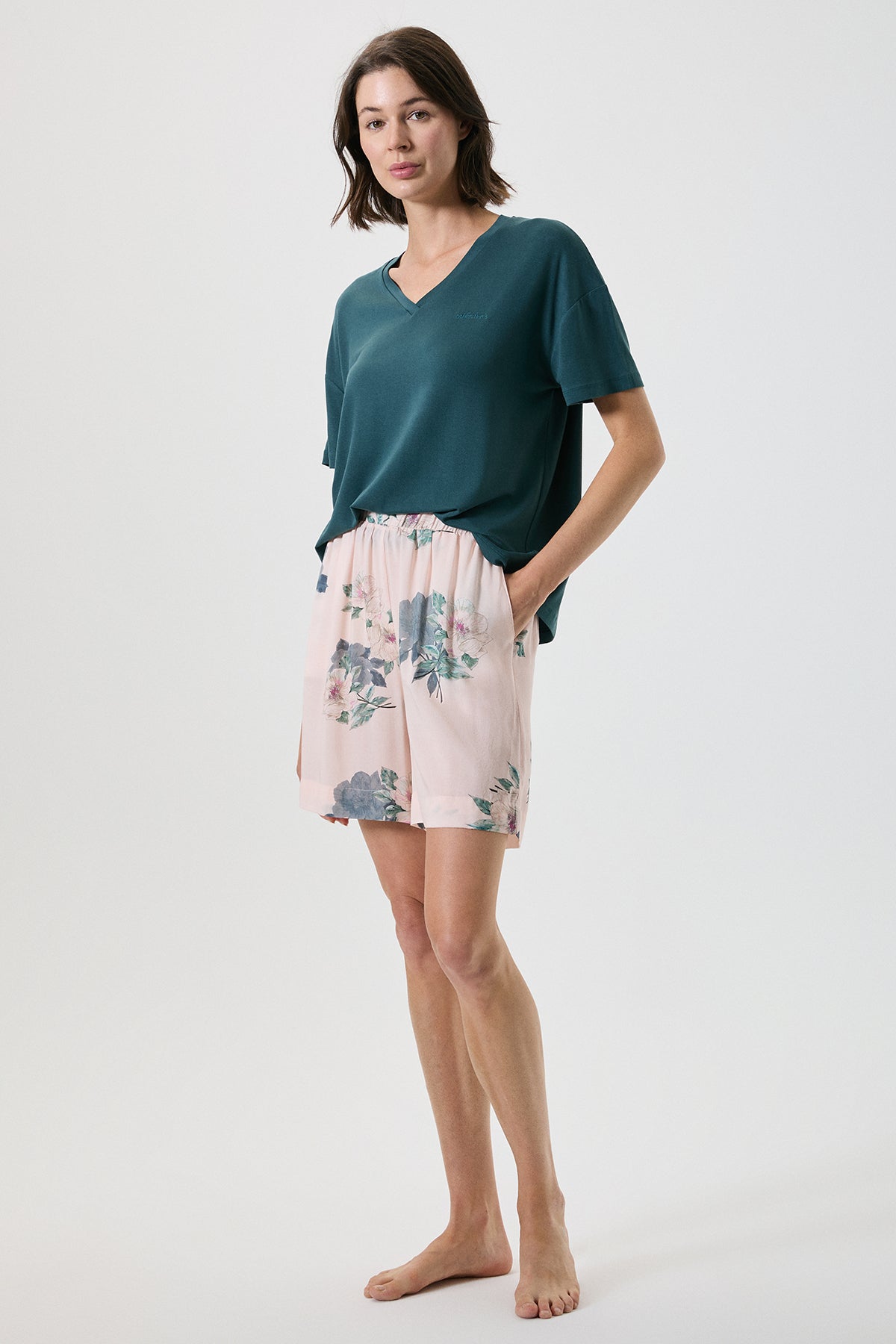 Velours d’Aube - Ensemble 2 Pcs - Profondeur lumineuse et féminité intemporelle