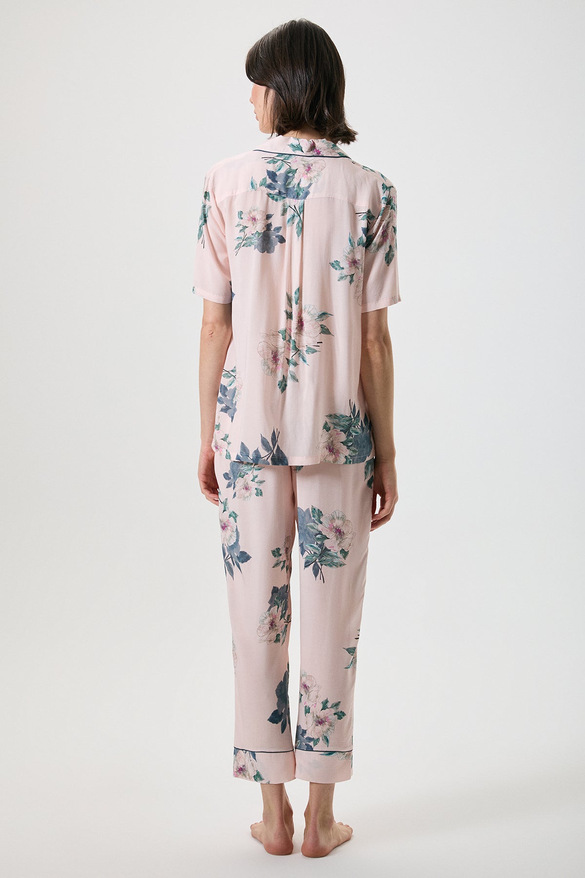 Instant Paisible - Pyjama boutonné - Sérénité florale et douceur enveloppante