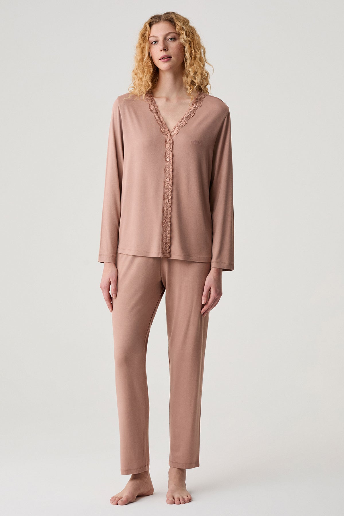 Le Boudoir de Rose - Pyjama 2 Pcs - Délicatesse poudrée et féminité précieuse