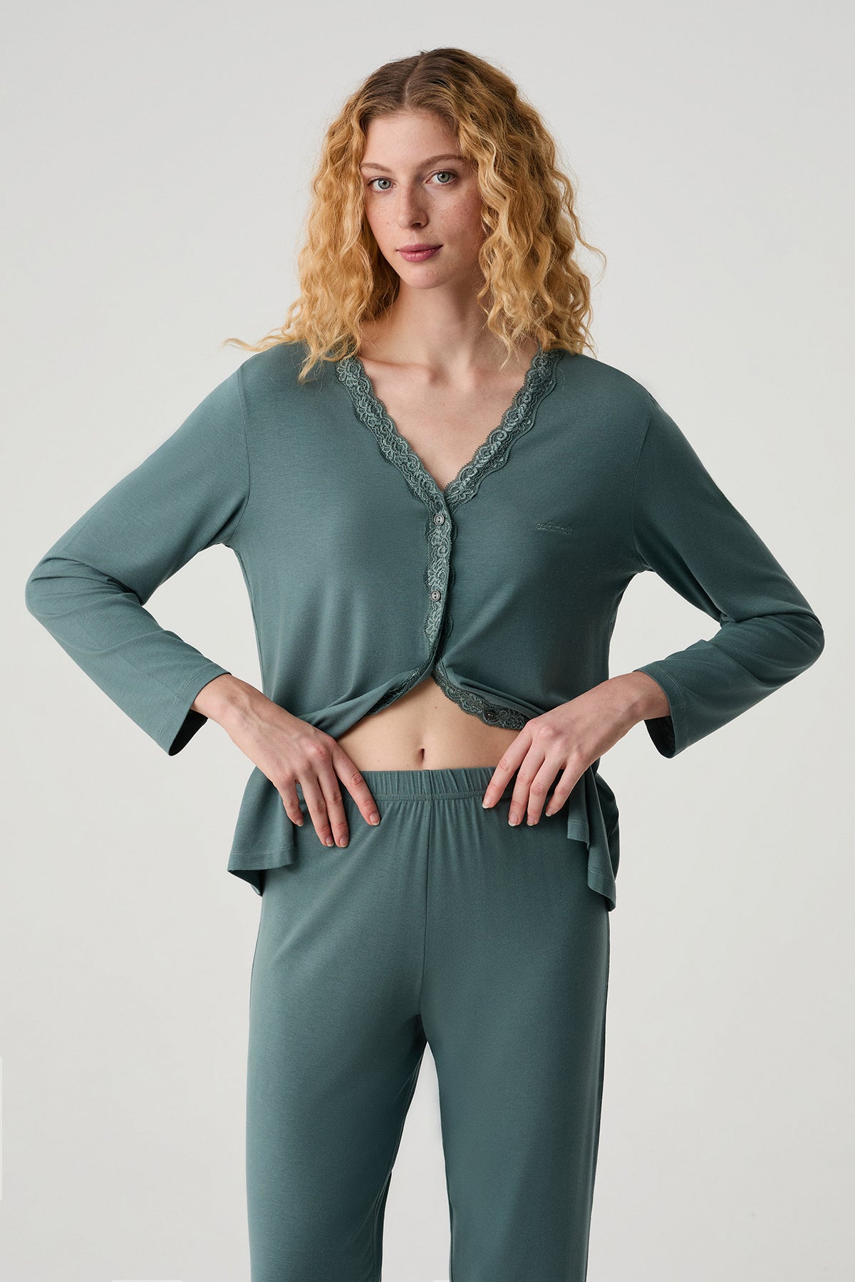 La Verrière de Jade – Pyjama 2 Pcs – Élégance délicate et douceur précieuse