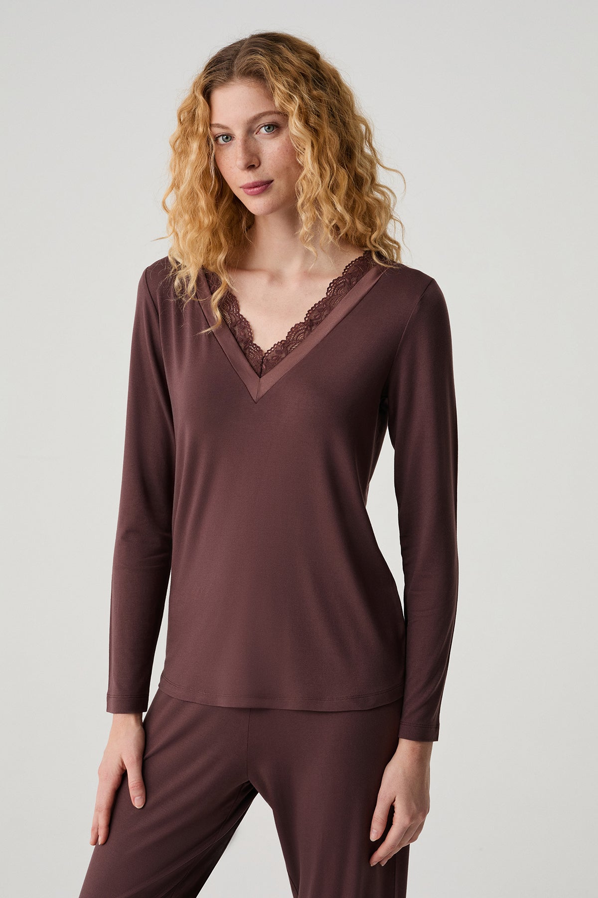 La Suite de Prune - Pyjama 2 Pcs - Romantisme profond et sobriété précieuse