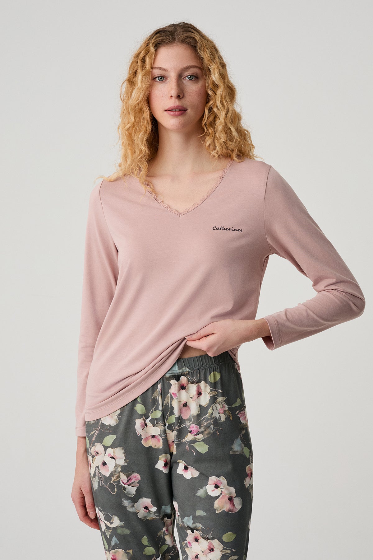 Le Conservatoire de Magnolia - Pyjama 2 Pcs - Féminité poudrée et élégance florale
