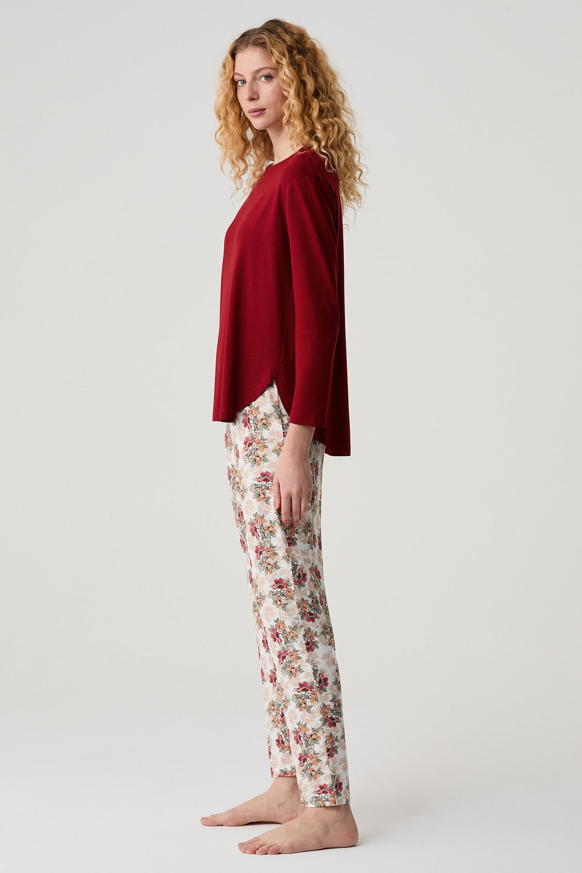 La Roseraie d’Hiver - Ensemble 2 Pcs - Romantisme floral et élégance délicate