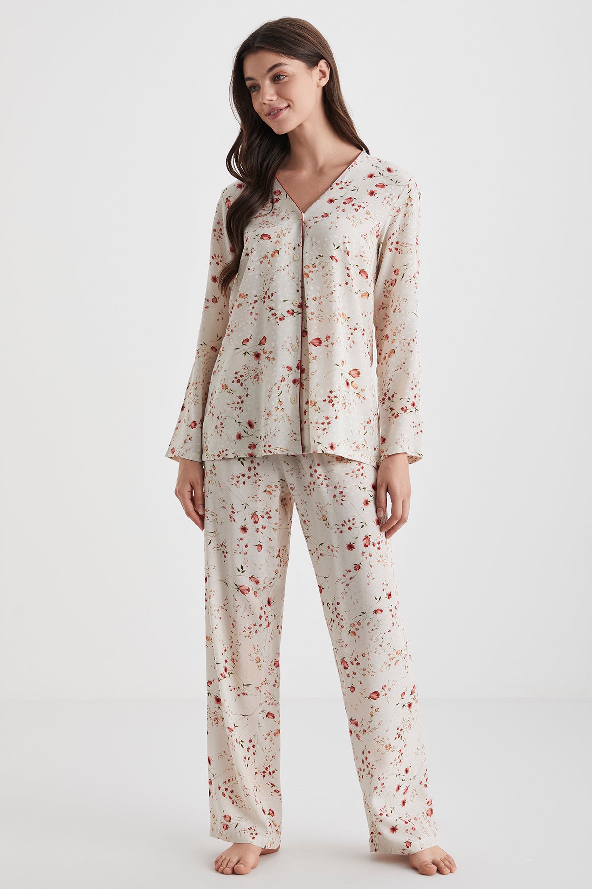 L'Éveil des Pétales - Pyjama boutonné- Sérénité florale et douceur caressante