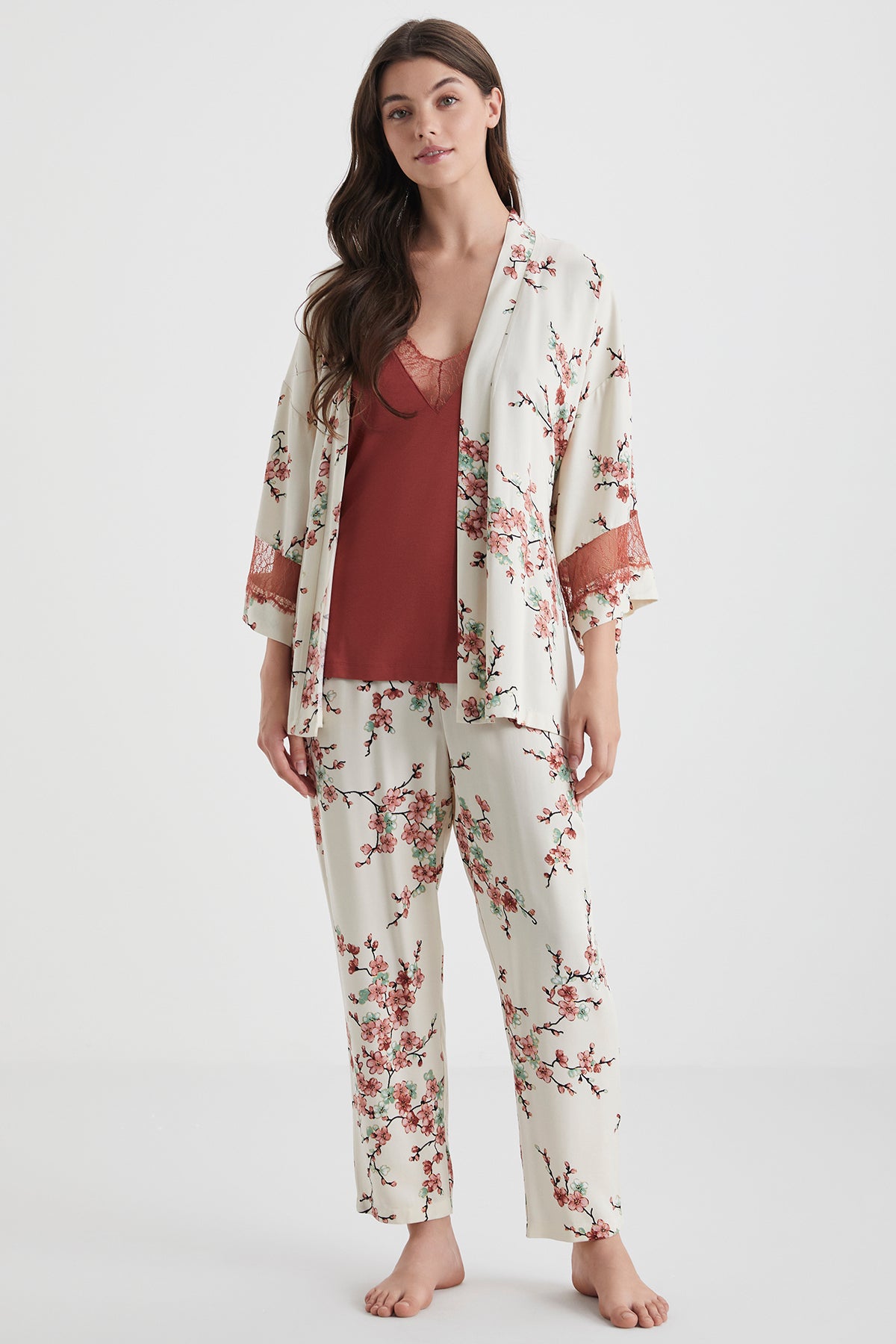 Douceur Fleurie- Ensemble 3 pcs- Délicatesse florale et raffinement velouté