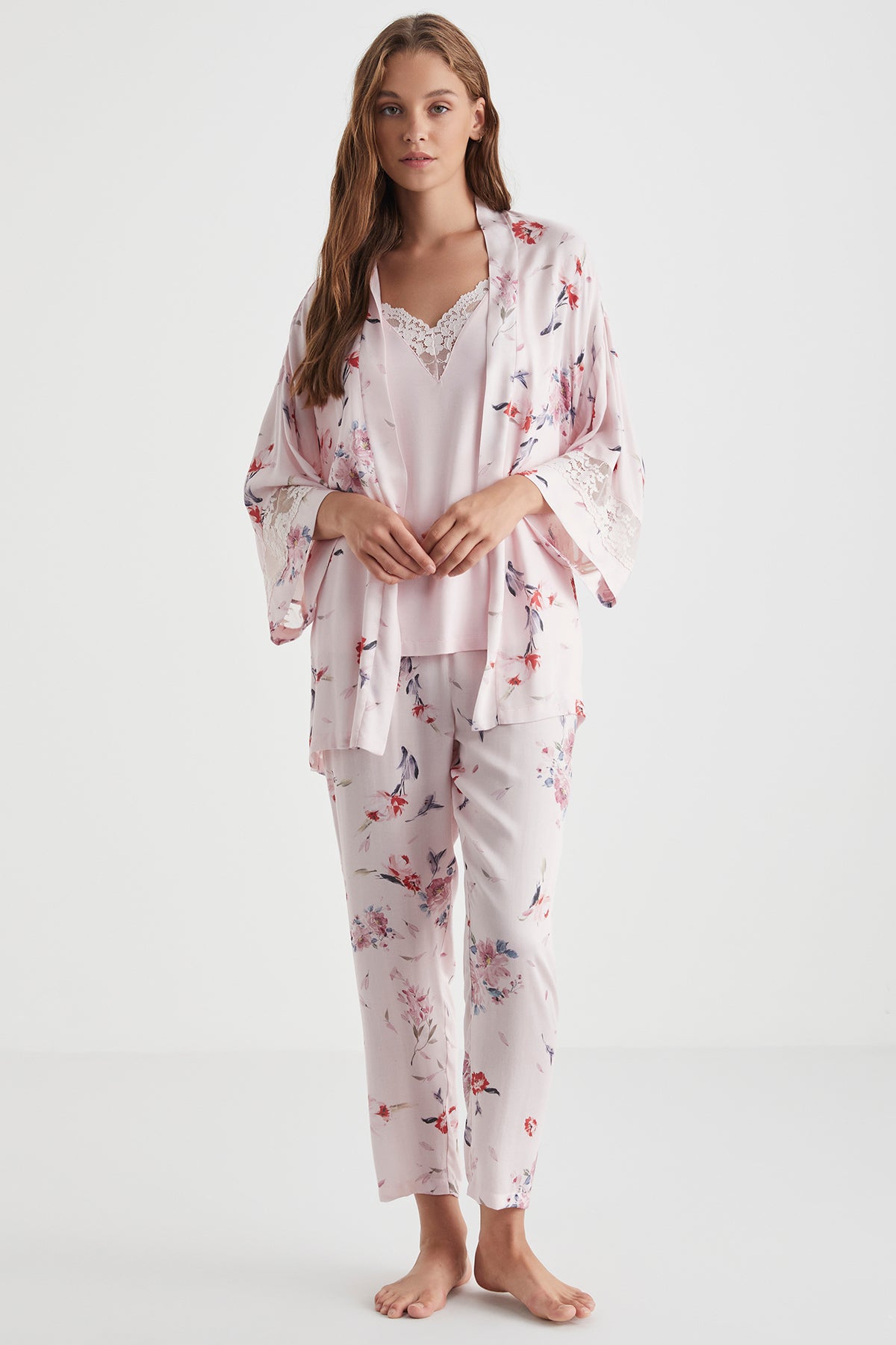 Fraîche Élégance – Ensemble 3 pcs en fleurs - Poésie douce et raffinement poudré